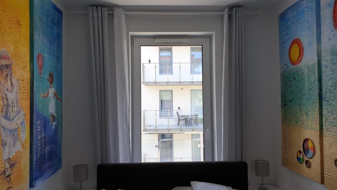 Impresja 42 Apartament Z Garazem Kołobrzeg Esterno foto