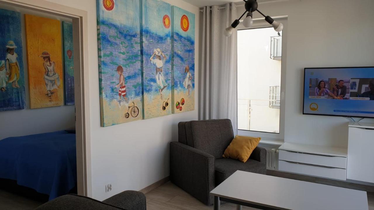 Impresja 42 Apartament Z Garazem Kołobrzeg Esterno foto