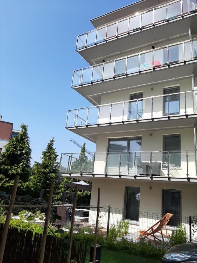 Impresja 42 Apartament Z Garazem Kołobrzeg Esterno foto