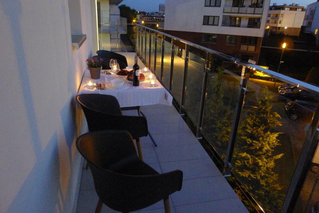 Impresja 42 Apartament Z Garazem Kołobrzeg Esterno foto