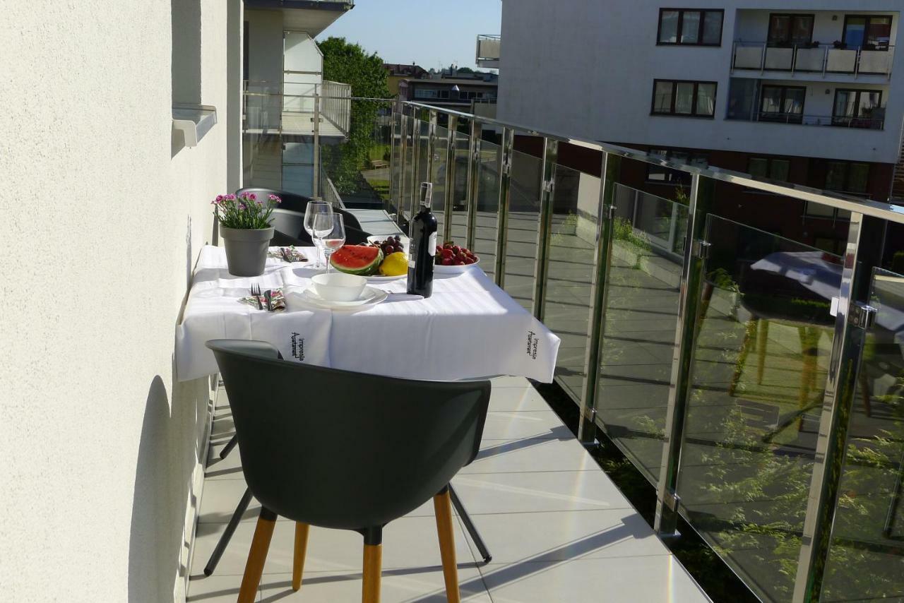 Impresja 42 Apartament Z Garazem Kołobrzeg Esterno foto