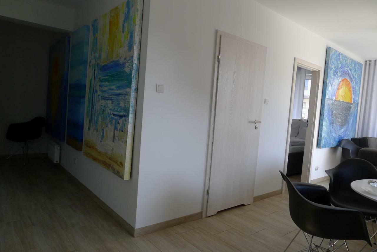 Impresja 42 Apartament Z Garazem Kołobrzeg Esterno foto