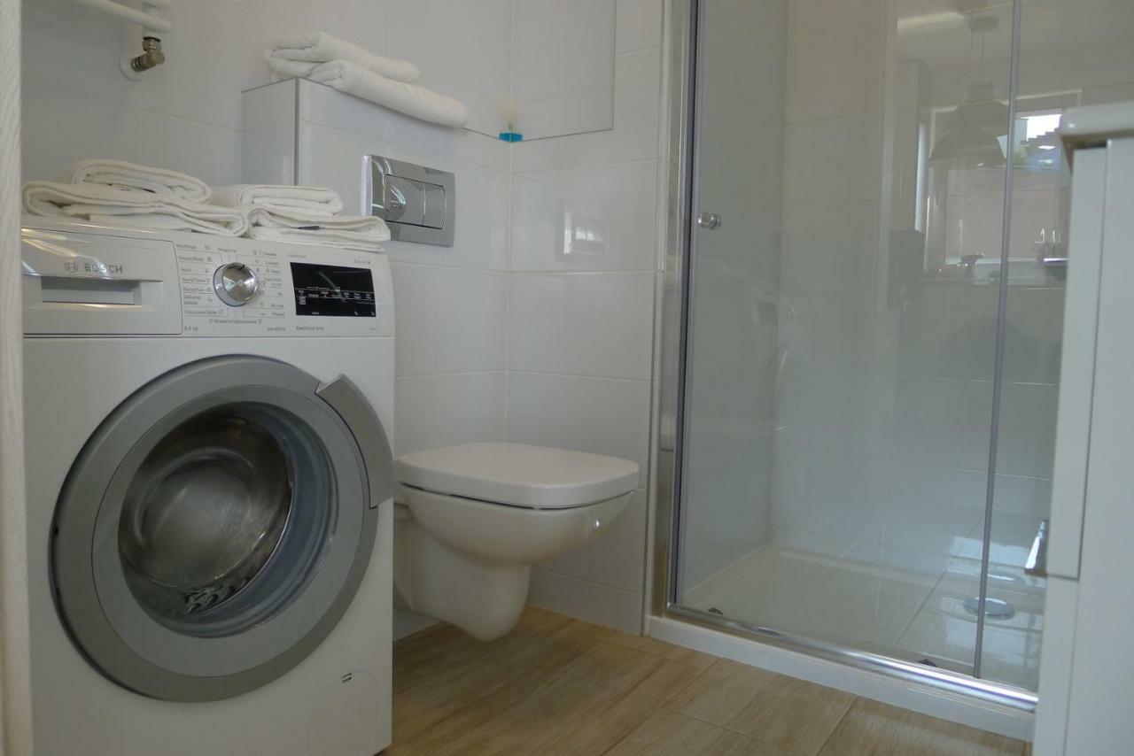 Impresja 42 Apartament Z Garazem Kołobrzeg Esterno foto