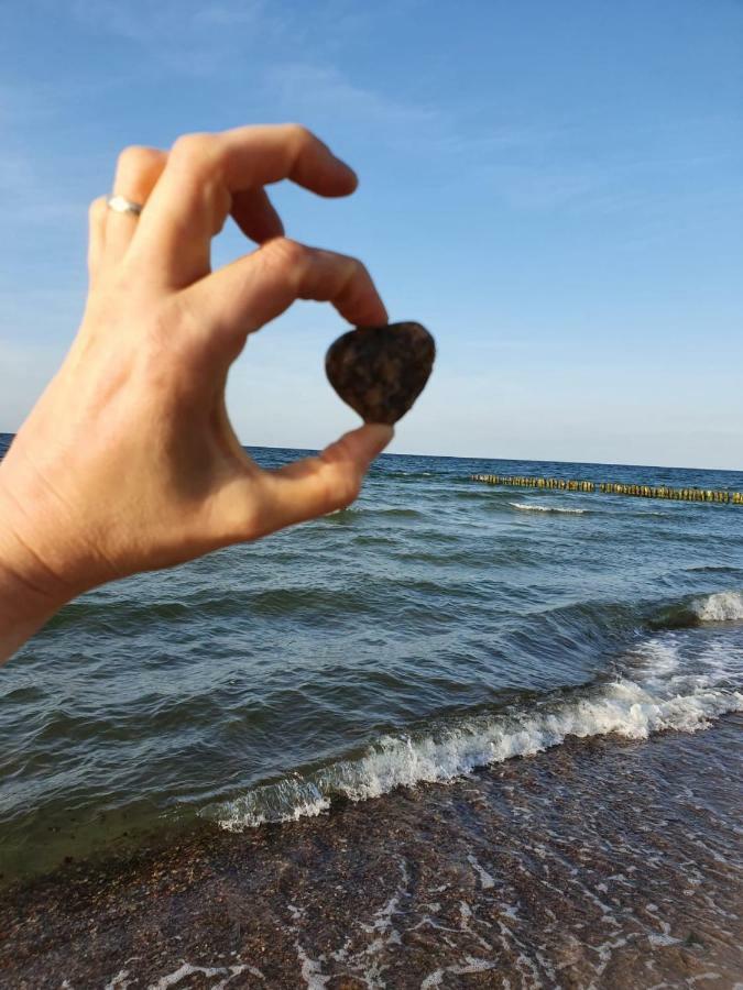 Impresja 42 Apartament Z Garazem Kołobrzeg Esterno foto